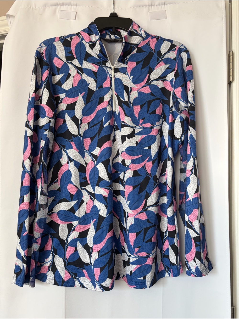 Tango Mango 1/4 zip long sleeve athletic top